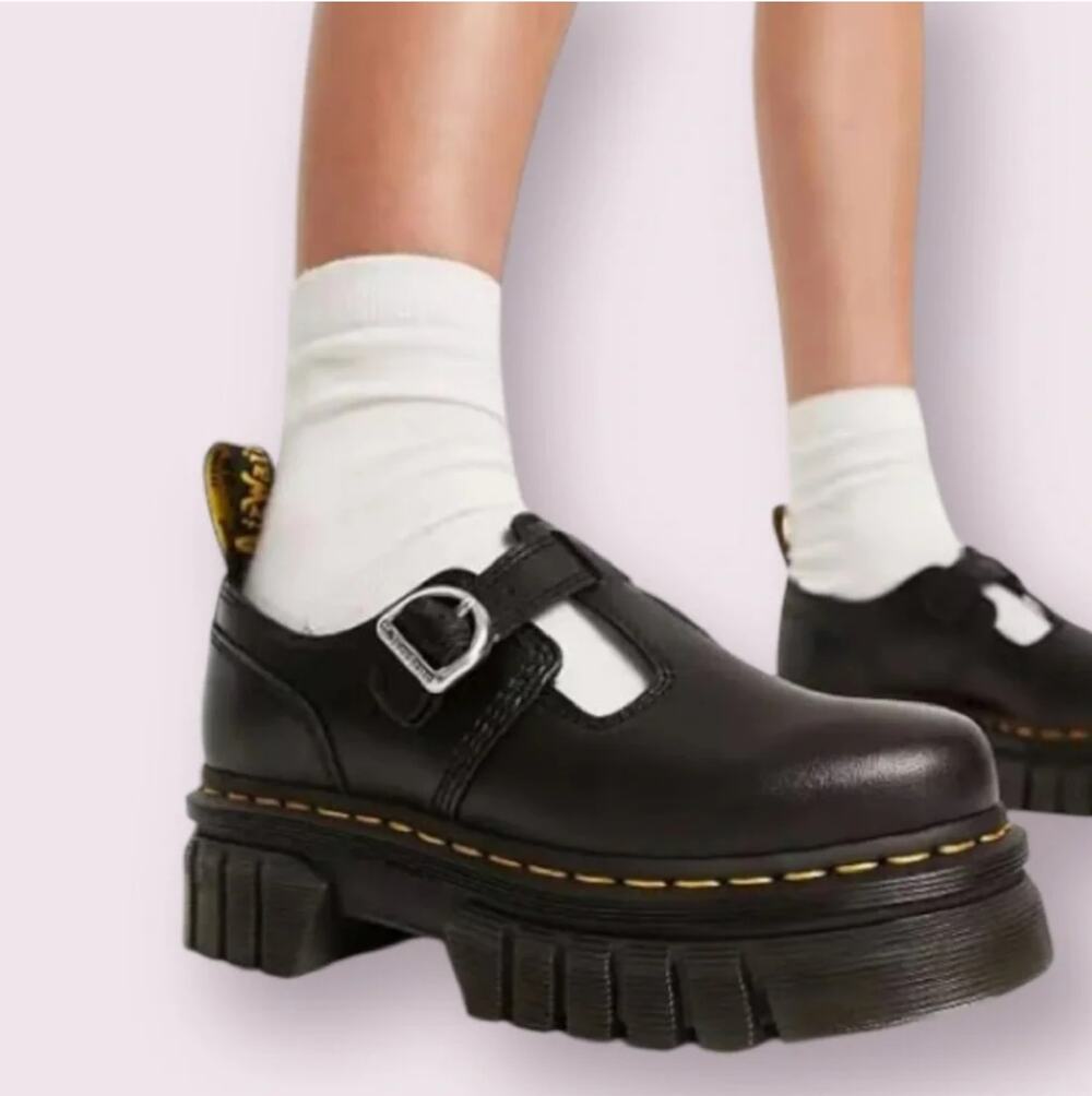 Dr. Martens Audrick T-Bar Platform Mary Janes Women’s 7 Black NWT